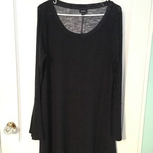 Dress that has belle sleeves
